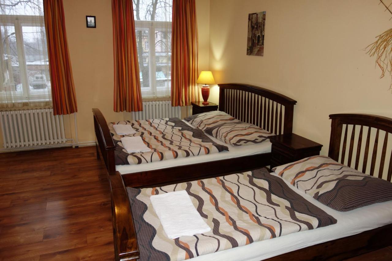 Penzion - U Stare Pekarny Hotel Bohumin Bagian luar foto
